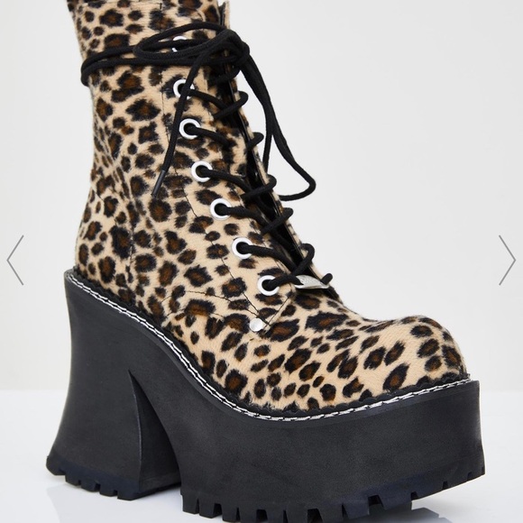 delias platform boots